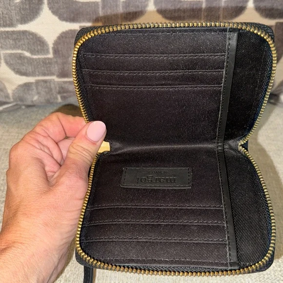 Margot Leather Wallet - Picture 4 of 9